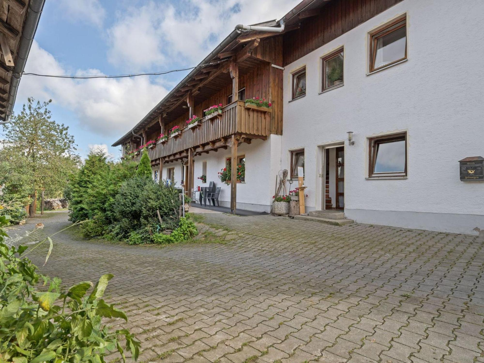 Apartment On A Farm Near The Ski Area Neukirchen beim Heiligen Blut Zewnętrze zdjęcie